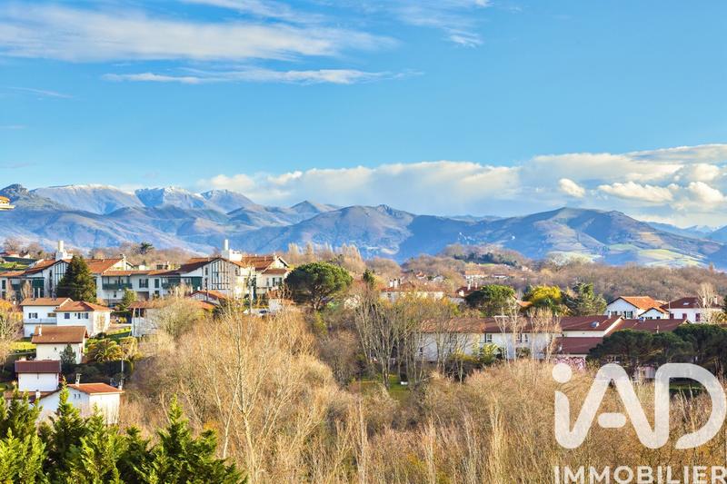 Appartement - 81 m² - 4 pièces