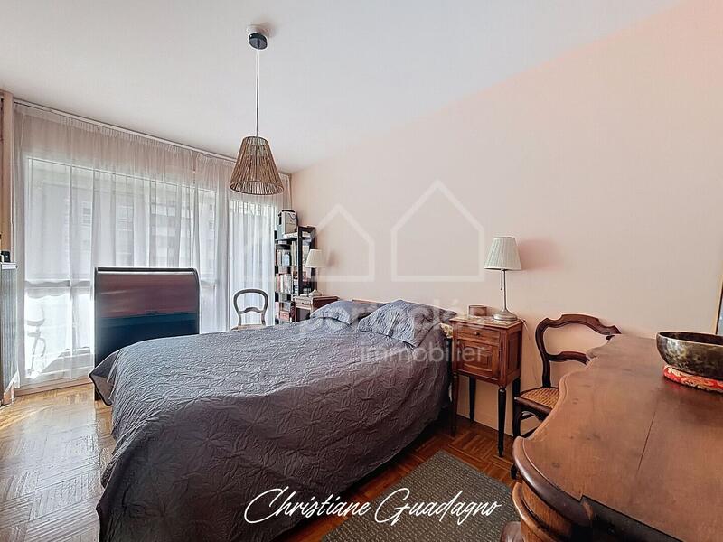 Appartement - 89 m² - 4 pièces