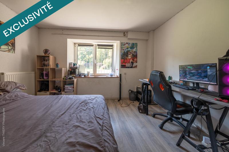 Maison - 201 m² - 7 pièces