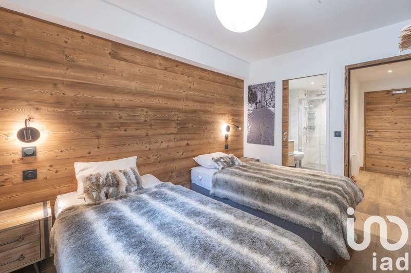 Appartement - 165 m² - 6 pièces