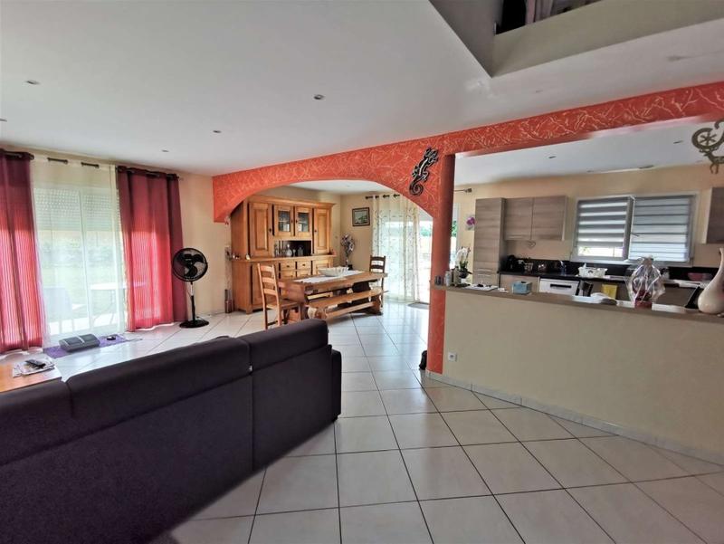 Maison - 191 m² - 7 pièces