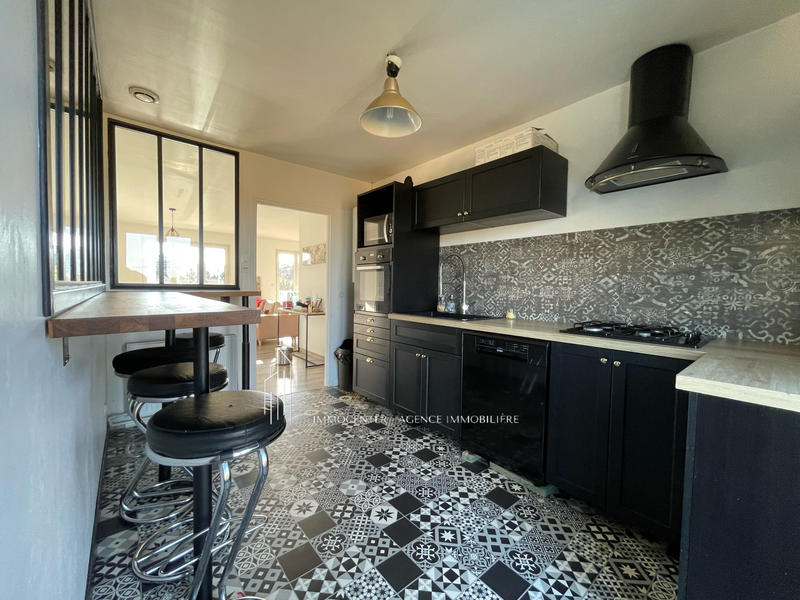 Maison - 123 m² - 5 pièces