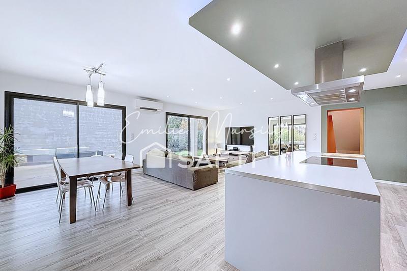 Maison - 106 m² - 4 pièces