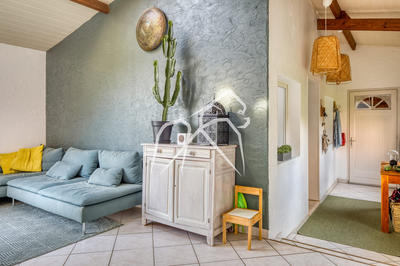 Maison - 162 m² - 8 pièces