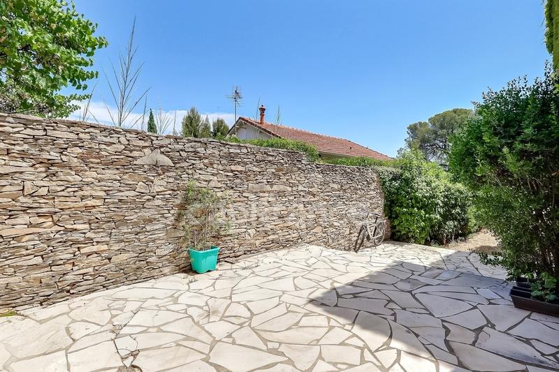 Maison - 143 m² - 6 pièces