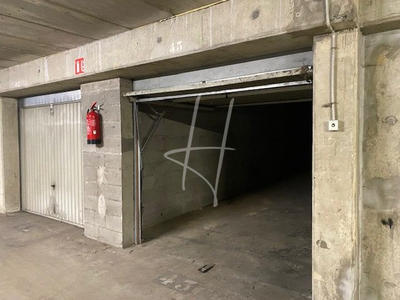 Parking / Garage - 45 m²