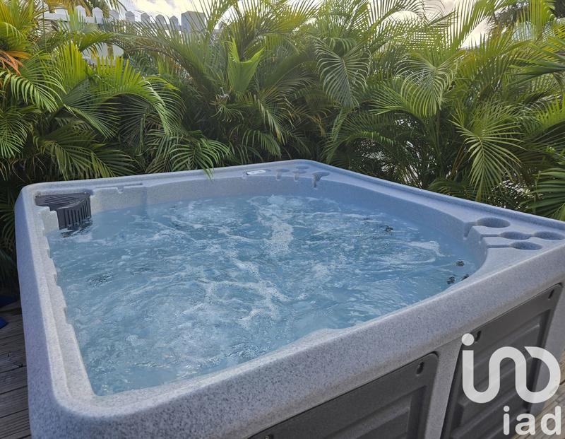 Maison - 138 m² - 6 pièces