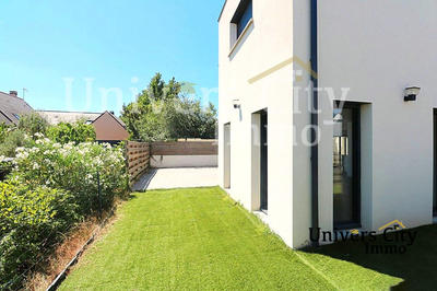 Maison contemporaine - 167 m² - 6 pièces