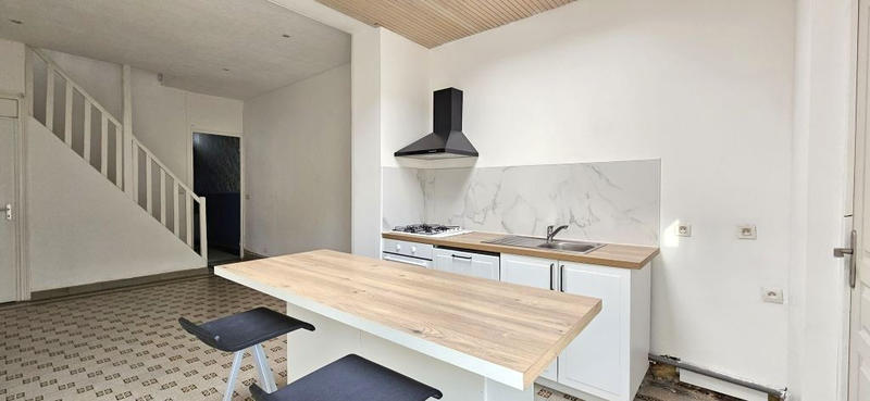 Maison - 85 m² - 5 pièces