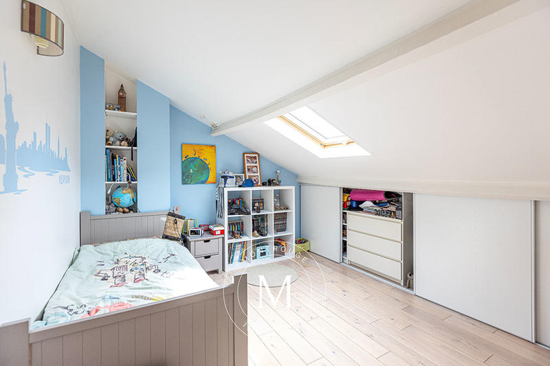 Appartement - 115 m² - 6 pièces