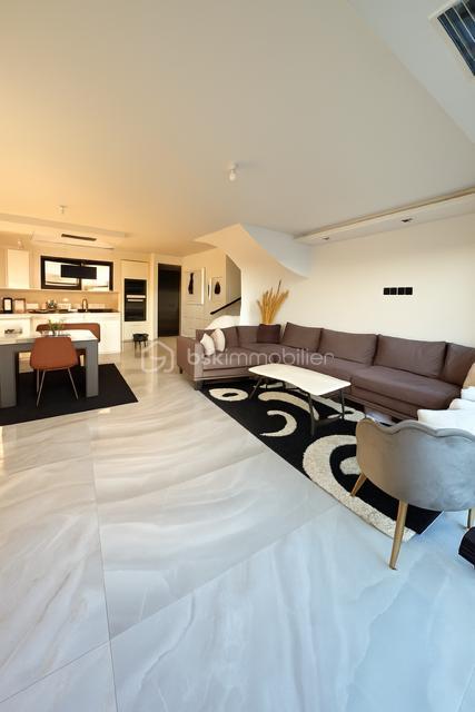 Maison - 115 m² - 5 pièces