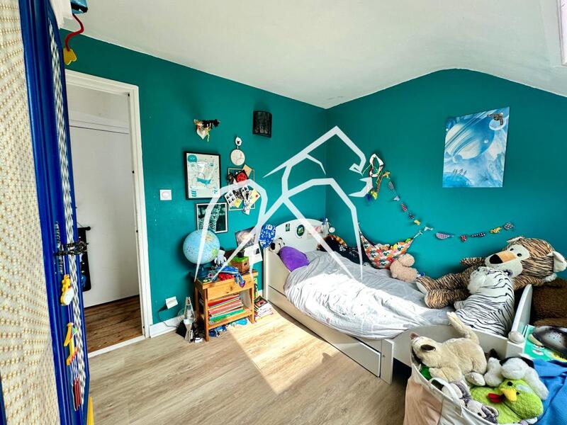 Maison ancienne - 110 m² - 5 pièces