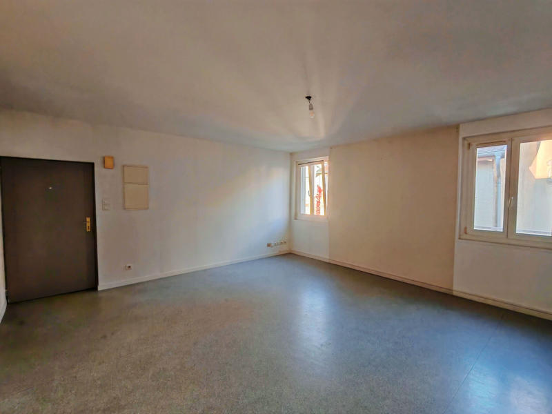 Appartement - 77 m² - 3 pièces