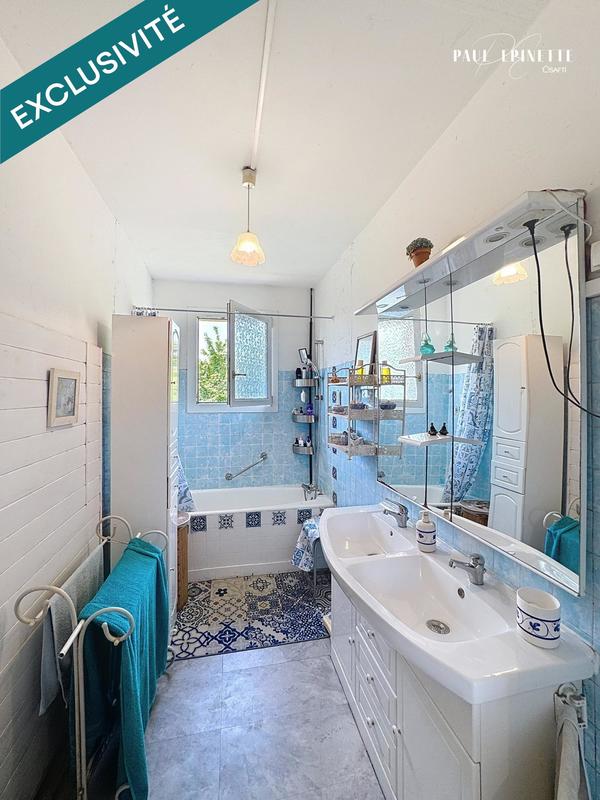 Maison - 209 m² - 6 pièces