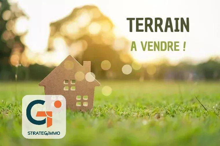 Terrain constructible - 844 m²
