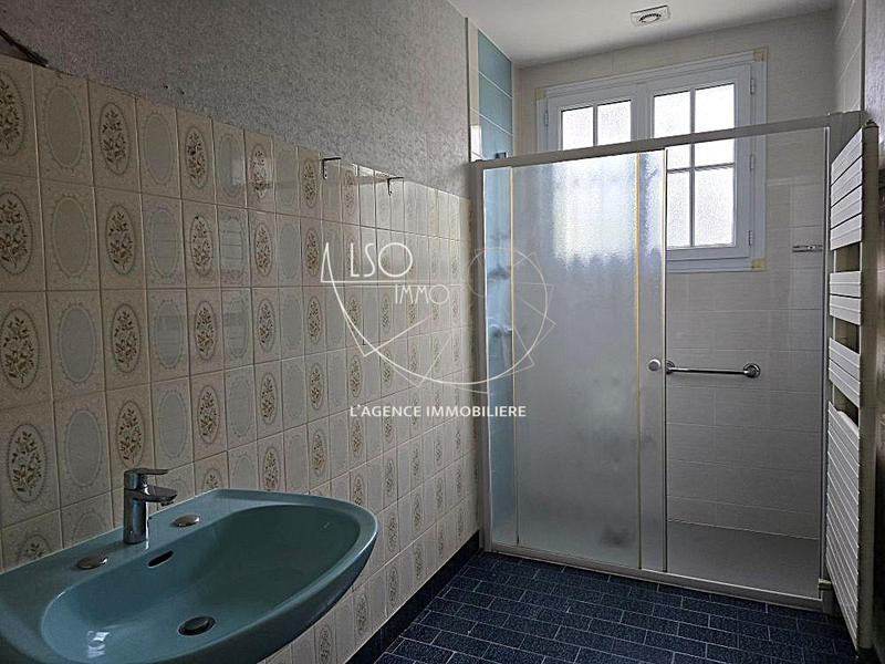 Maison traditionnelle - 77 m² - 3 pièces