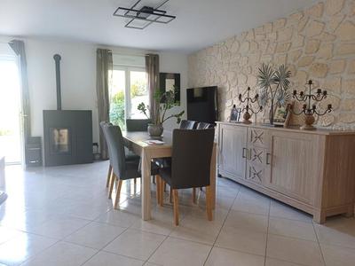 Maison - 175 m² - 6 pièces