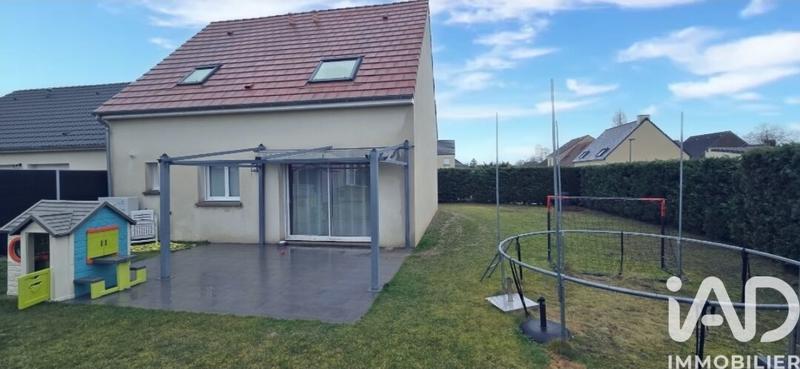 Maison - 85 m² - 5 pièces