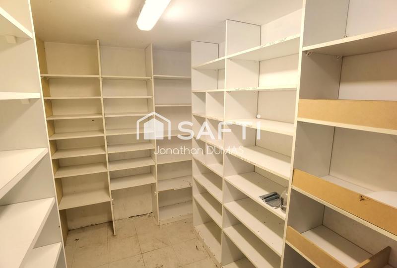 Local commercial - 659 m² - 6 pièces