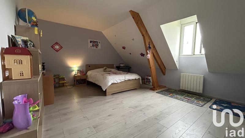 Maison - 270 m² - 10 pièces