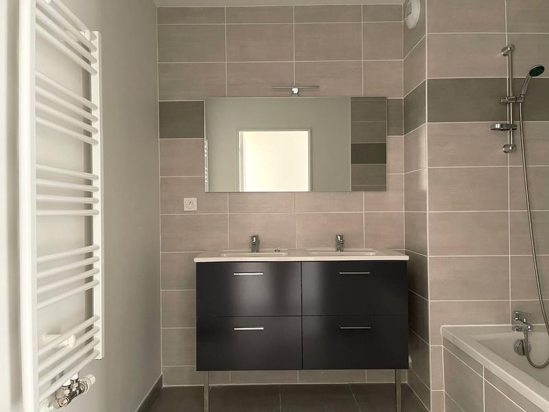 Appartement - 64 m² - 3 pièces