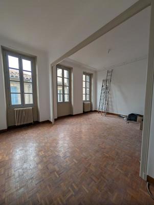Appartement - 97 m² - 3 pièces