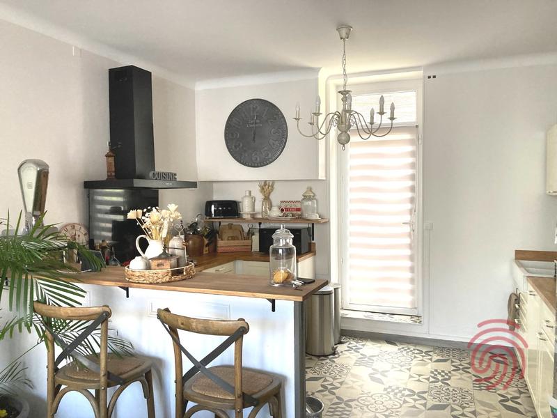 Maison bourgeoise - 140 m² - 5 pièces