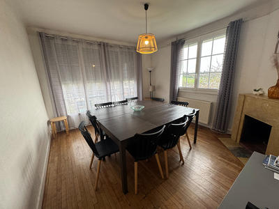 Maison - 135 m² - 8 pièces