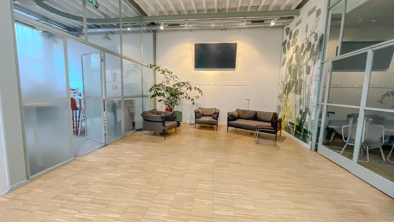 Local d'activités - 708 m²