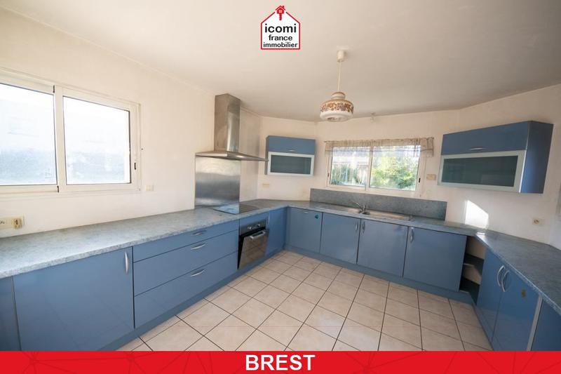 Maison - 200 m² - 5 pièces