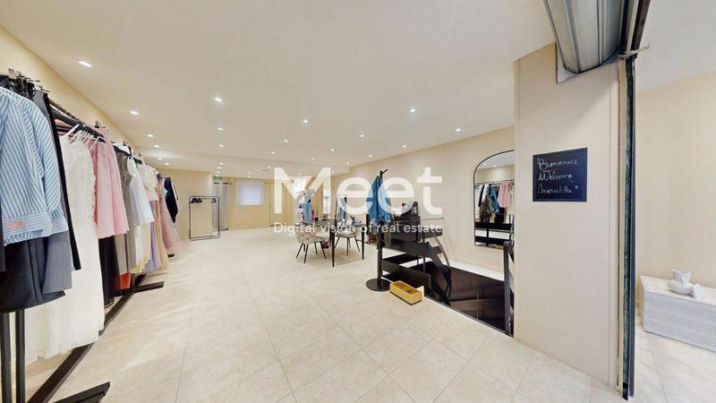 Local commercial - 100 m² - 2 pièces