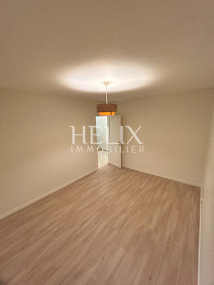 Appartement - 123 m² - 5 pièces