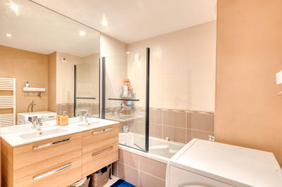 Appartement - 77 m² - 4 pièces