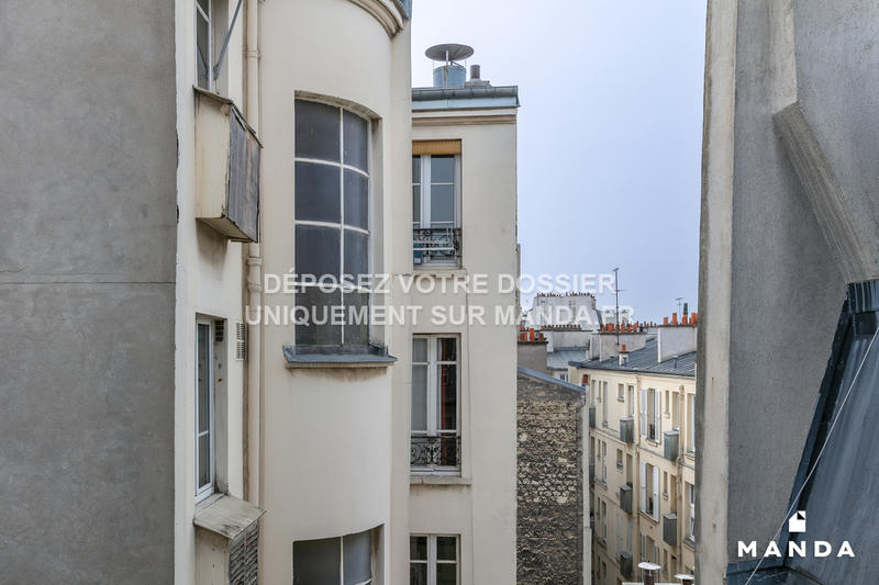 Studio - 12 m² - 1 pièce