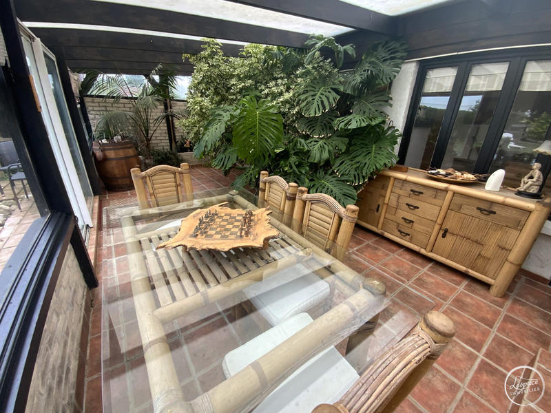 Maison - 160 m² - 5 pièces