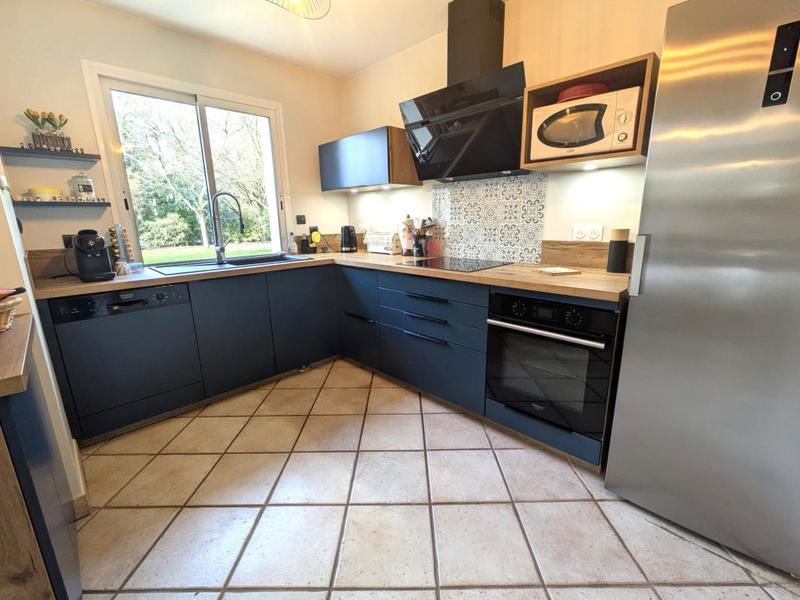 Maison - 167 m² - 8 pièces