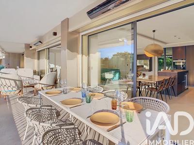 Appartement - 107 m² - 3 pièces