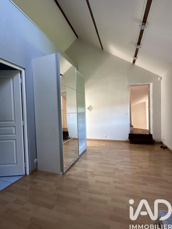 Maison - 190 m² - 8 pièces