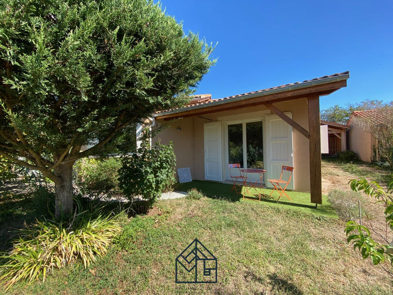 Maison - 185 m² - 7 pièces