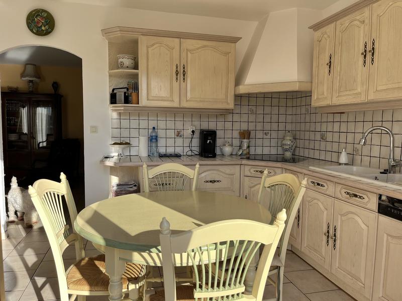 Maison - 99 m² - 5 pièces