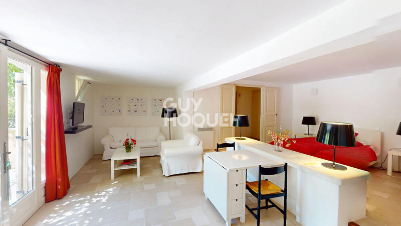 Maison - 245 m² - 7 pièces