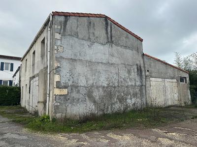 Immeuble - 174 m² - 5 pièces