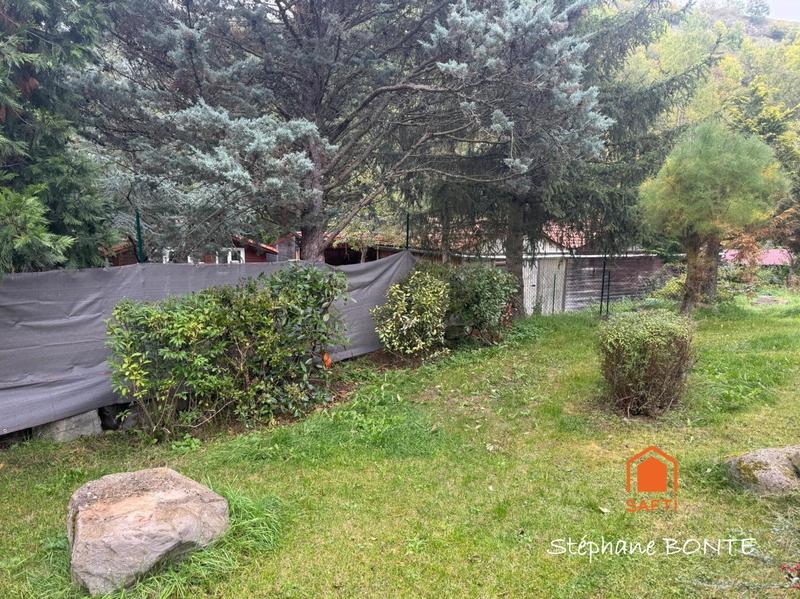 Maison - 230 m² - 5 pièces