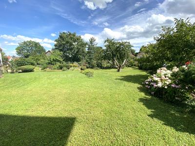 Villa - 277 m² - 6 pièces