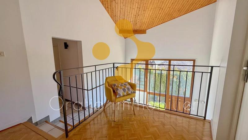 Maison - 191 m² - 8 pièces