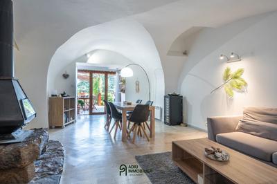 Maison de ville - 200 m² - 7 pièces