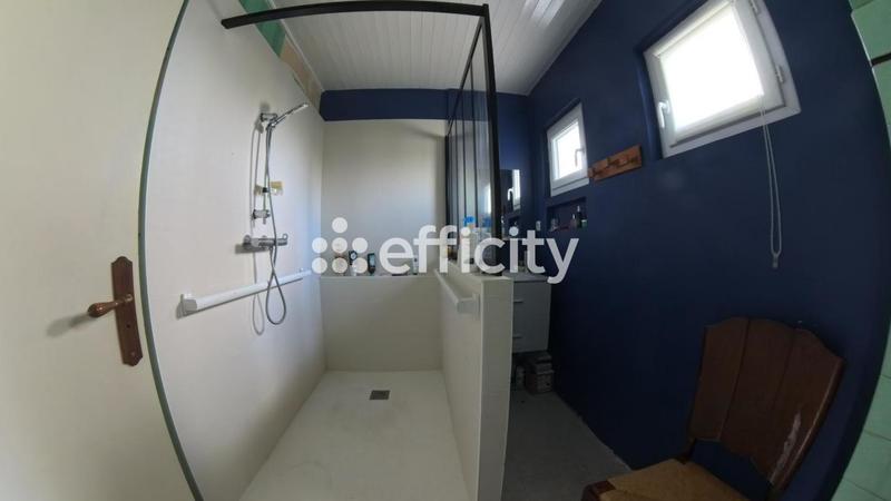 Maison - 96 m² - 5 pièces