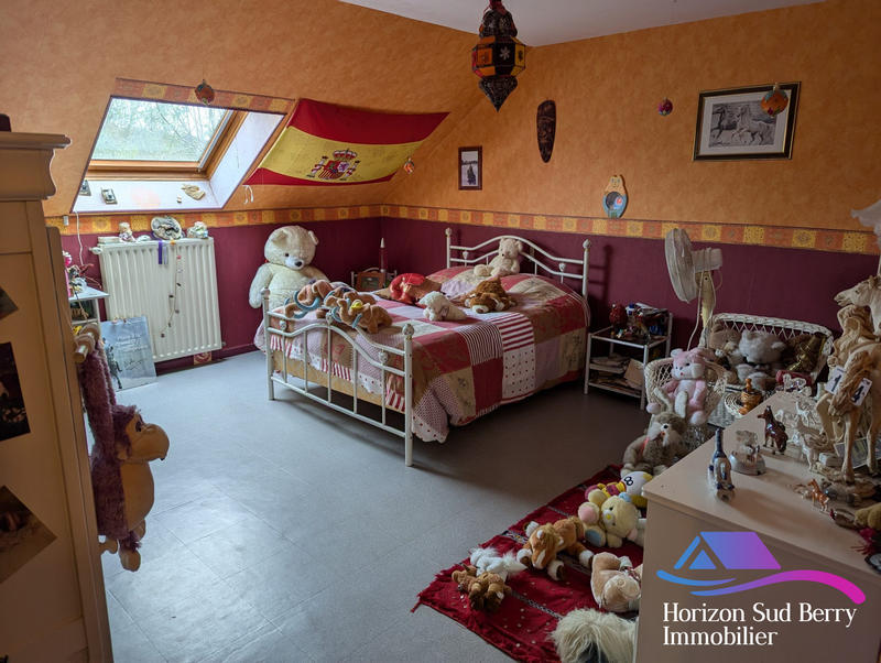 Maison - 234 m² - 8 pièces