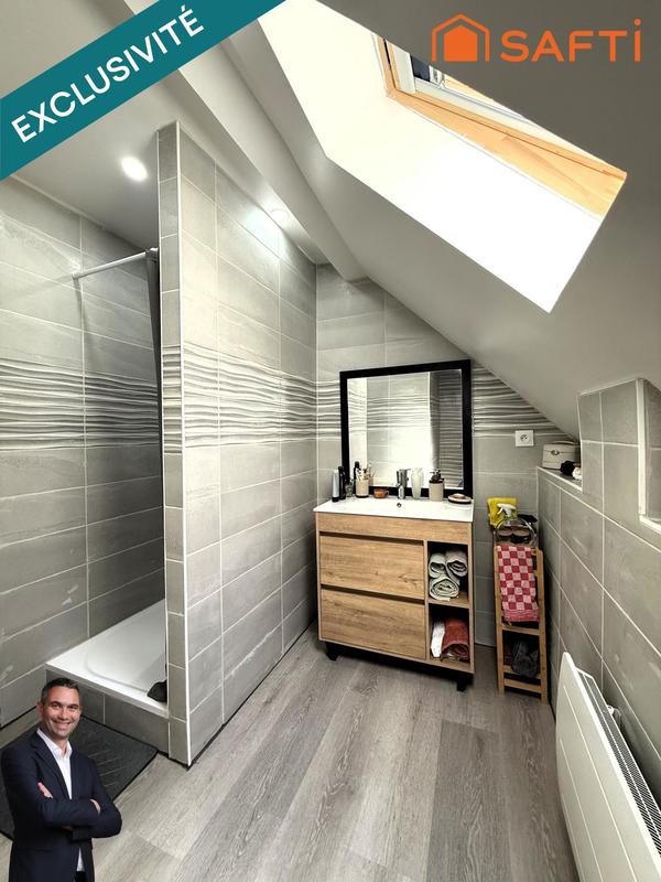 Maison - 163 m² - 8 pièces