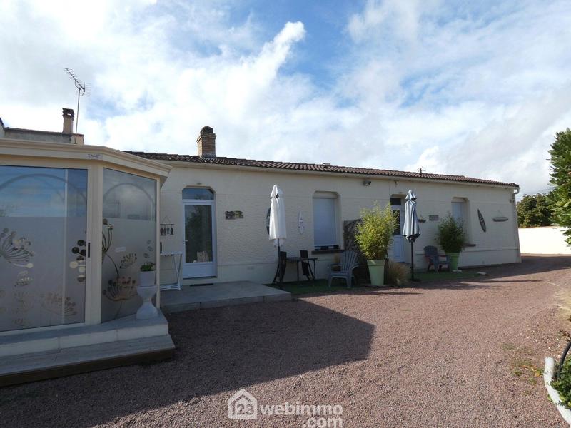 Maison - 194 m² - 7 pièces